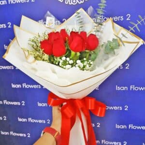 9-25 Big Red Roses in White - Round Bouquet B