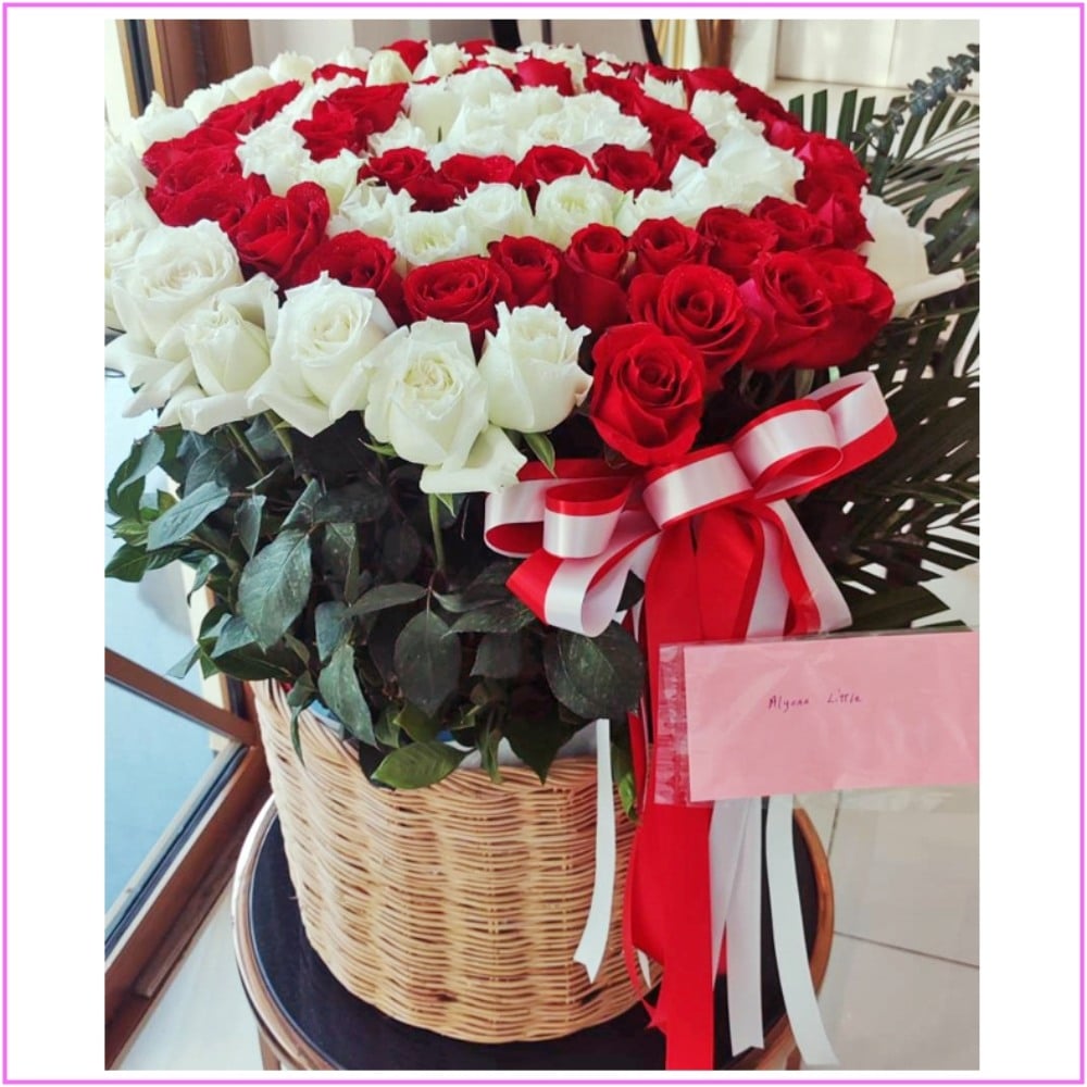 51 red and 50 white big roses tall in basket a pre