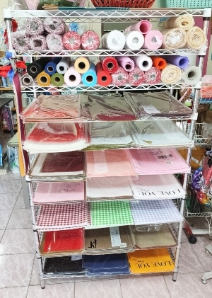 choice of bouquet wrapping types