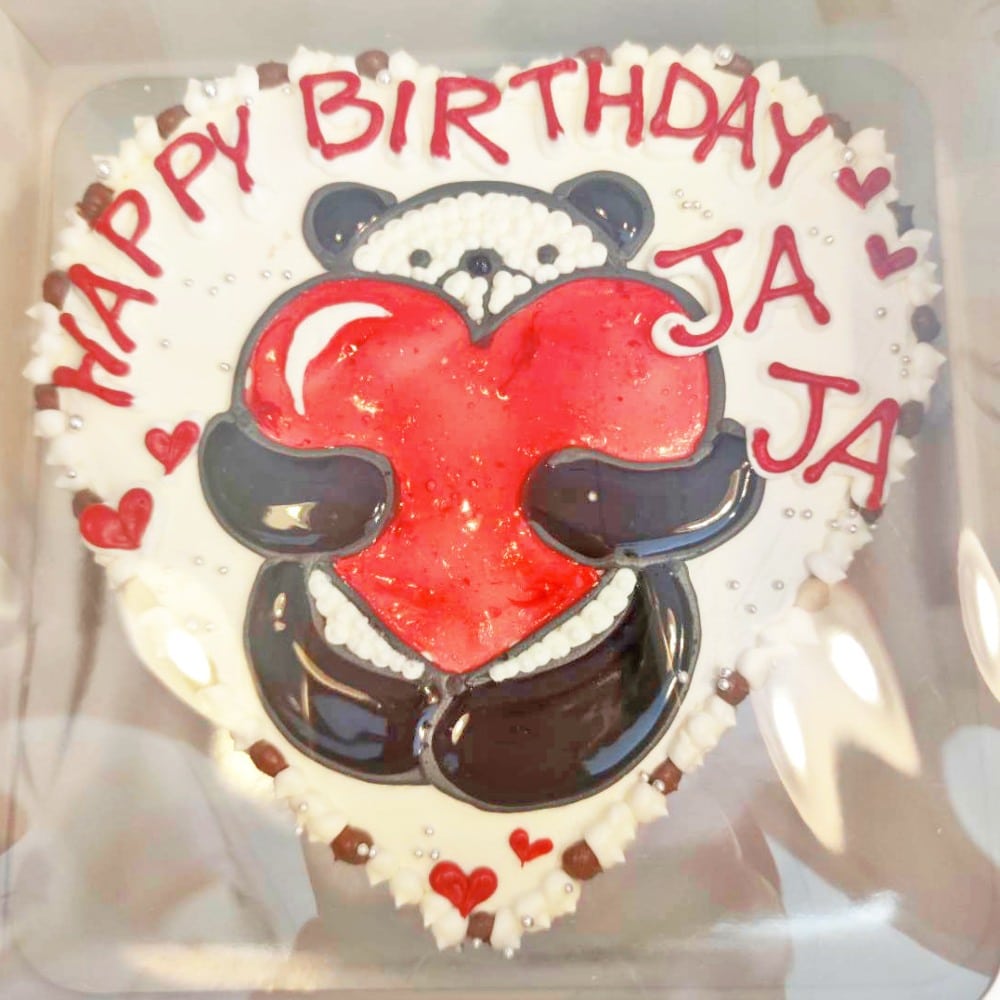 heart cake with panda and big heart pre