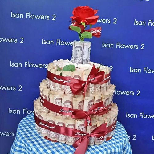 money cake 9000 baht